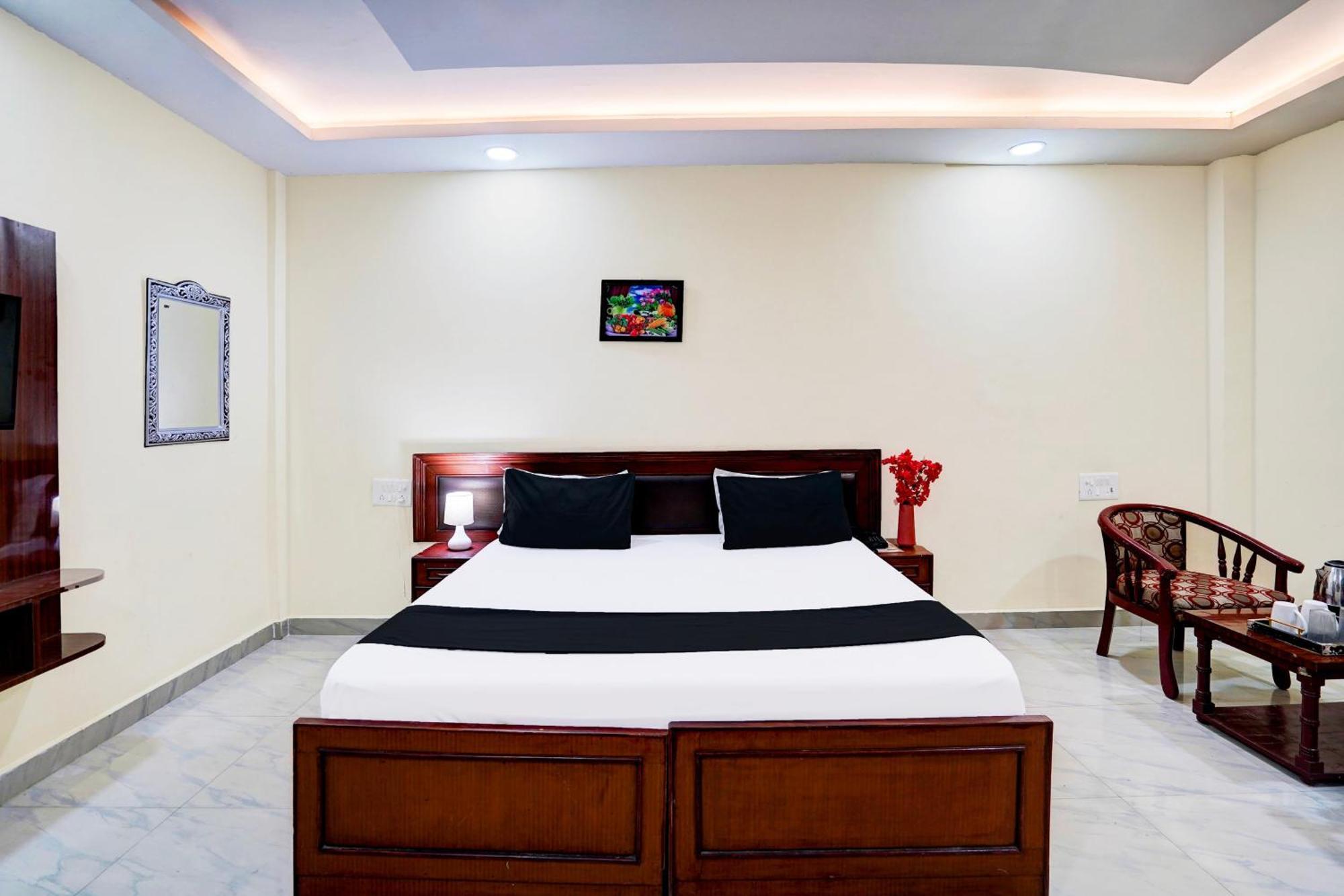 Hotel O Nova Resorts & Luxury Farm Raebareli Eksteriør billede
