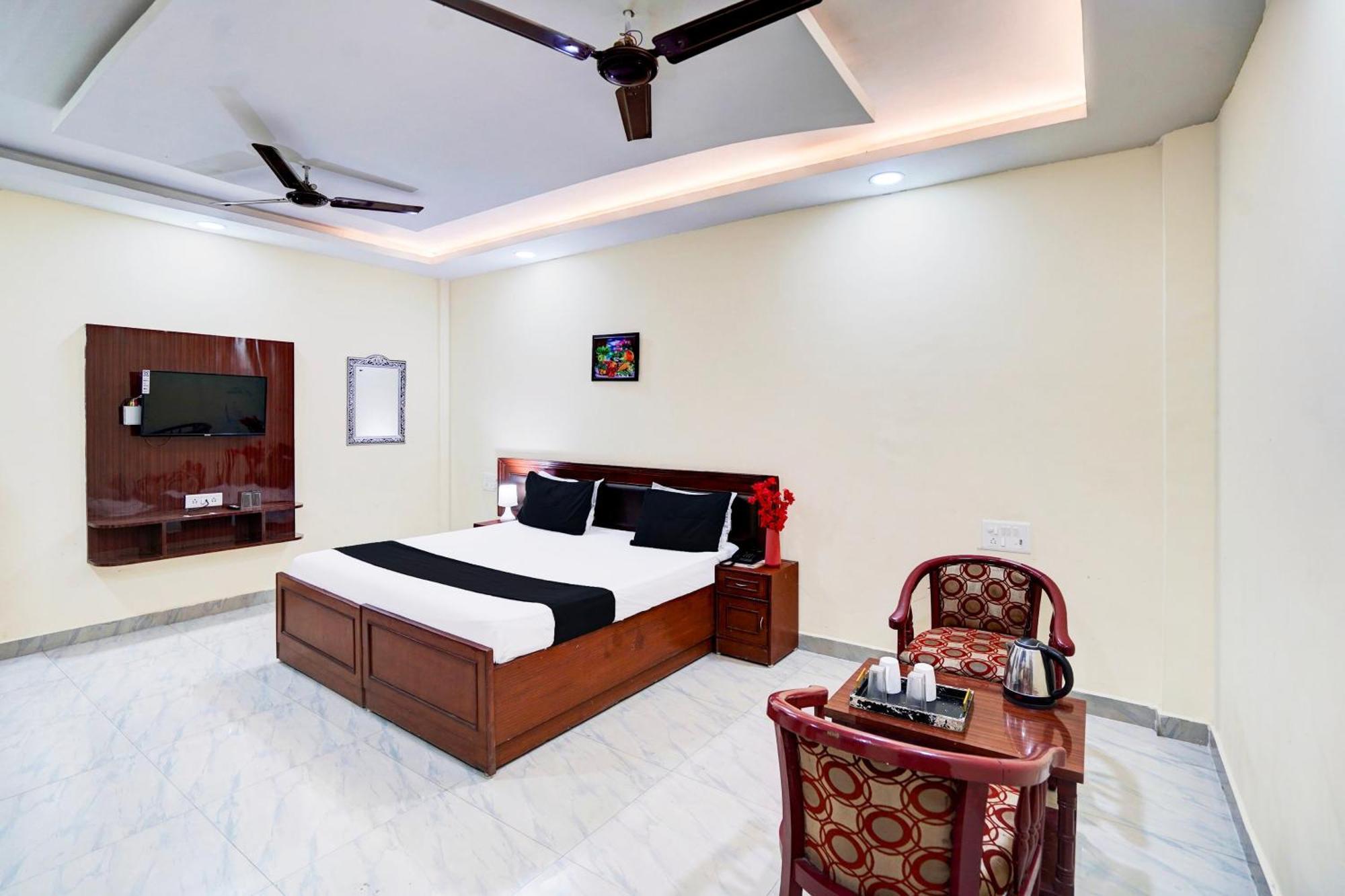 Hotel O Nova Resorts & Luxury Farm Raebareli Eksteriør billede